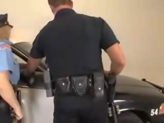 Johnson hungry cop Rachel Love is pricked on her patrol car up her wet snatch