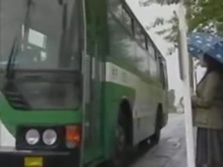 A busz volt így felettes - japán busz 11 - szerelmesek