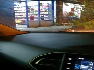 Stiefmutter hat x nenn film im die auto mit sie pakistanisch stiefsohn