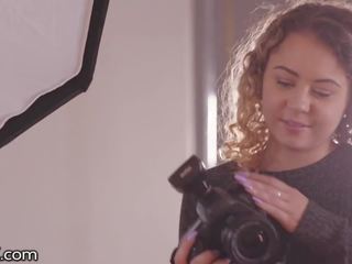 Darkx - flirty Teen Photographer Seduces Her BBC Client