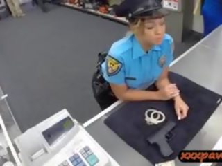 Damsel Police Officer Gets Her Pussy Fucked By Pawnkeeper