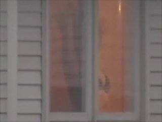 Môj sused - okno sexuálny sliedič