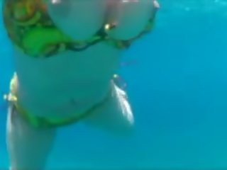 Underwater xxx film swiming cumsprut