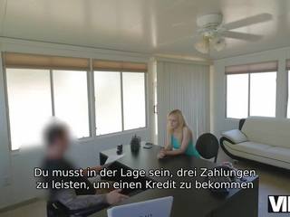 VIP4K. Die Go-Go-Tänzerin aus der örtlichen Strip-Bar ist bereit für sex clip