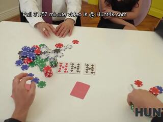 HUNT4K. Poker Pounding