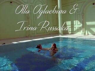 Olla oglaebina と stefanie 月 – 挑発的 ヌード 女の子 で ザ· プール