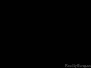 আরামপ্রদ enticing ইউরোপীয় মেয়ে মাইক্রোসফট সঙ্গে বিশাল প্রাকৃতিক পাছা চোদা