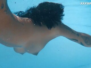 Venezuelan cutie beguiling Underwater Showcase