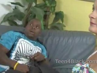 Teen offers herself to black peter as she is bored of white cock