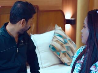 Възбуден стая обслужване любовница прецака трудно от на клиент: индийски ххх филм от faphouse