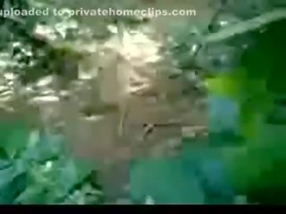 Indian ladki in jungle outdoor darling fucked hard www.xnidhicam.blogspot.com