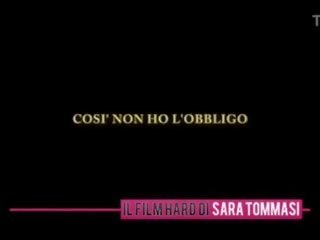 Sara Tommasi primo show porno