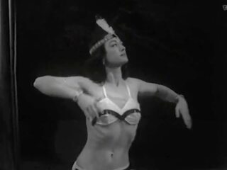 Kaw Liga - Vintage grown Dance Tease, HD sex video 5a